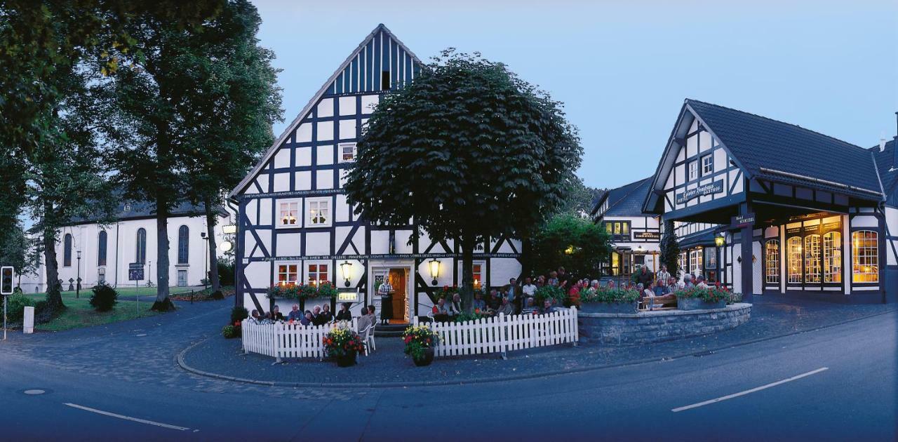 Esloher Brauhaus エクステリア 写真